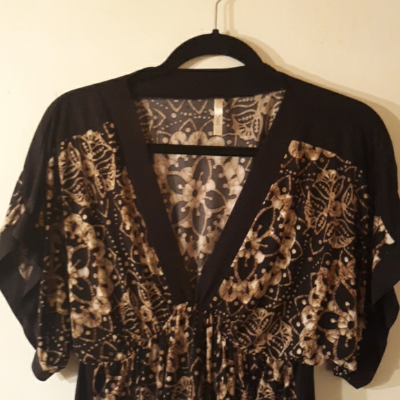 TRAC DRESS - Picture 3 of 4